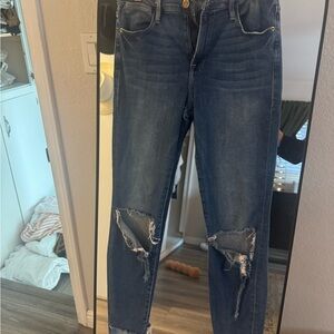 Frame Denim medium Blue Distressed Skinny Jeans